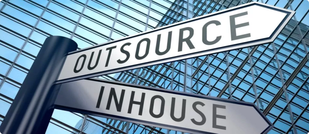 Key Factors to Consider In-House Web Development vs. Outsourcing for Your Business featured image