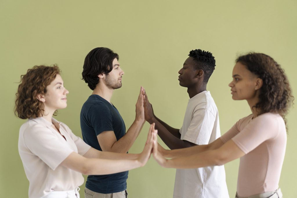 How to create a welcome buddy program for remote employees ...